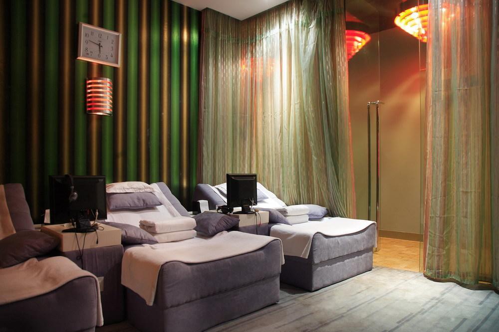 Logosun Hotel Wuhan Exterior photo