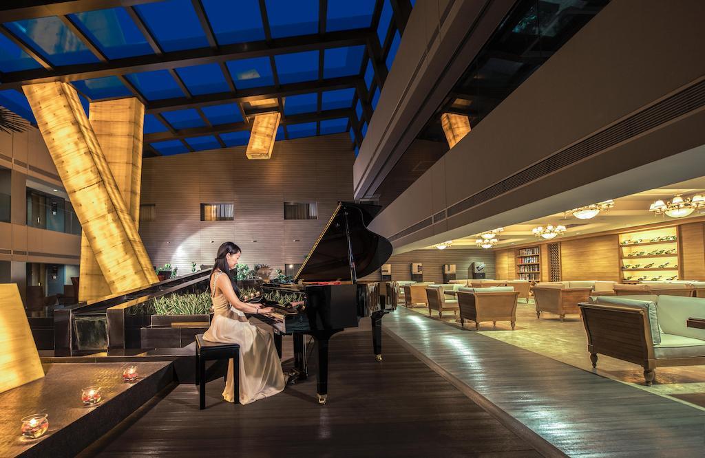 Logosun Hotel Wuhan Exterior photo
